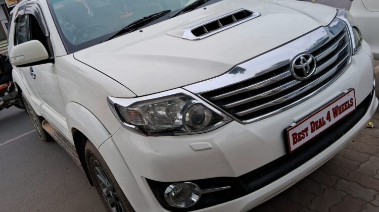 FORTUNER 4X2