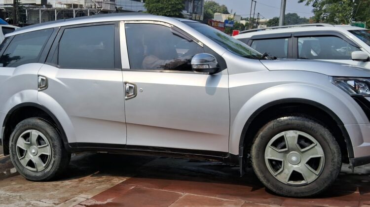 XUV 500 W6