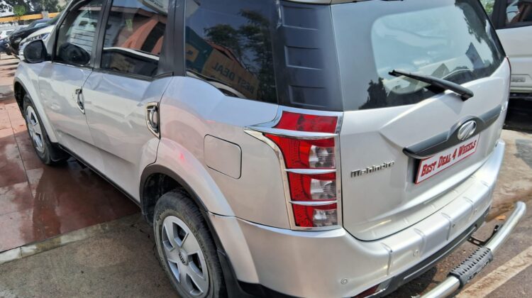 XUV 500 W6