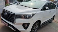 INNOVA CRYSTA 2.4 V