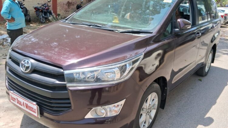 INNOVA CRYSTA 2.8 G (AT)