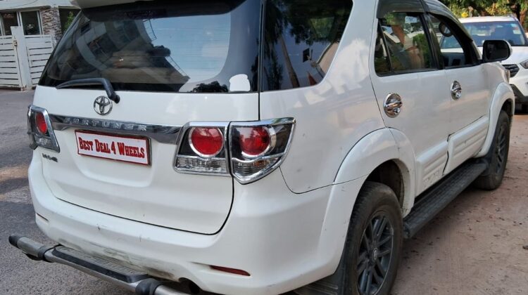 FORTUNER 3.0 4X2