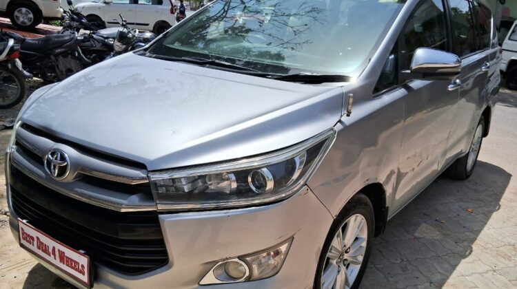 INNOVA CRYSTA 2.8 Z (AT)