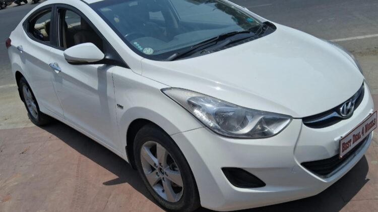 ELANTRA 1.6 SX