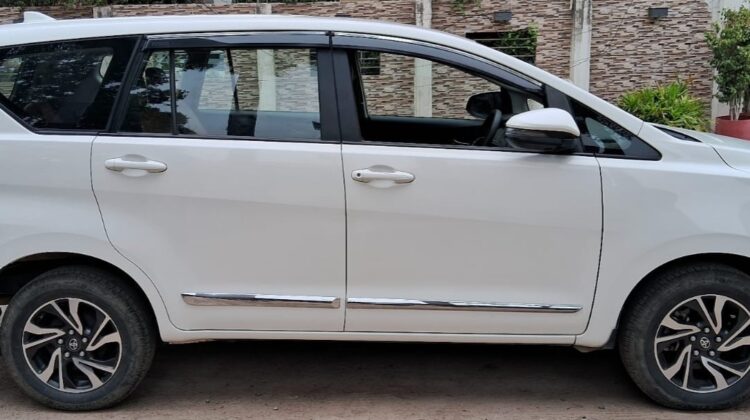 INNOVA CRYSTA 2.4 G