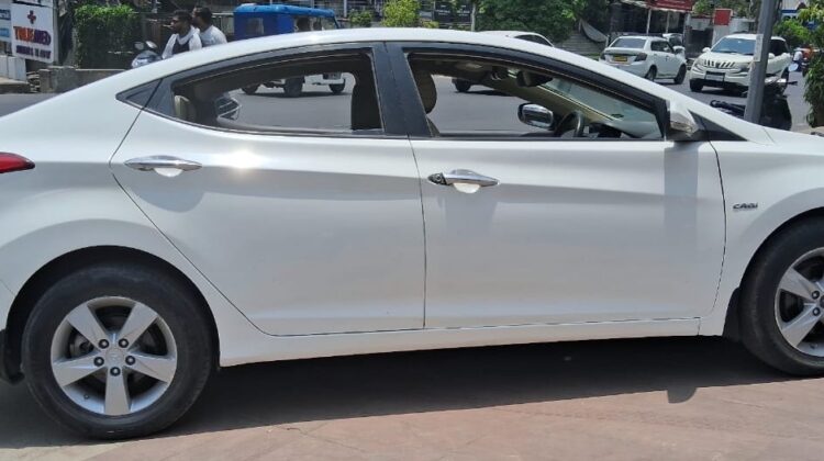 ELANTRA 1.6 SX