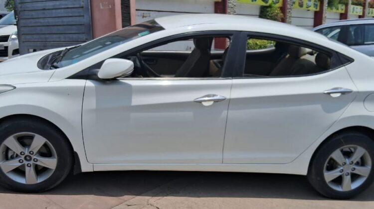 ELANTRA 1.6 SX