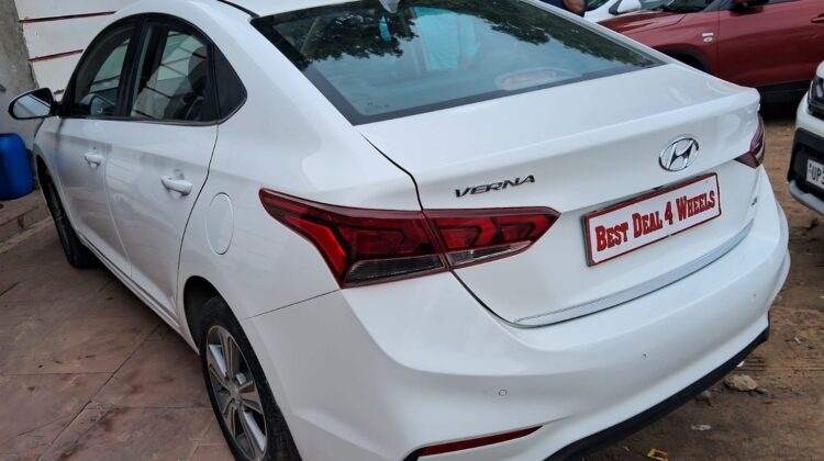 VERNA 1.6 SX