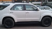 FORTUNER 4X2 (AT)