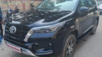 FORTUNER 4X2 (AT)