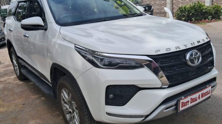 FORTUNER SIGMA 4X4 (AT)