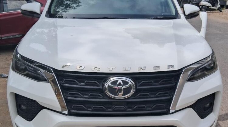 FORTUNER SIGMA 4X4 (AT)