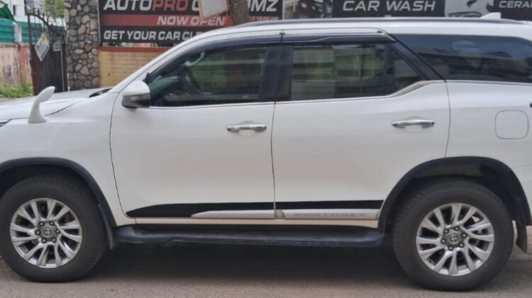 FORTUNER SIGMA 4X4 (AT)