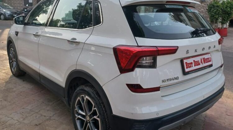 KUSHAQ STYLE 1.0 TSI (AT)