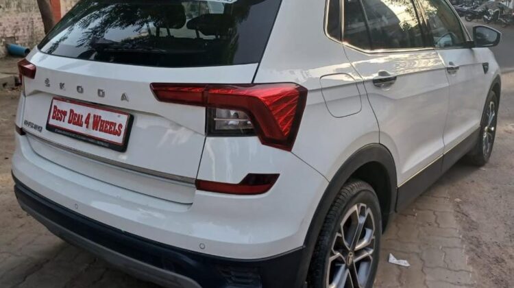 KUSHAQ STYLE 1.0 TSI (AT)