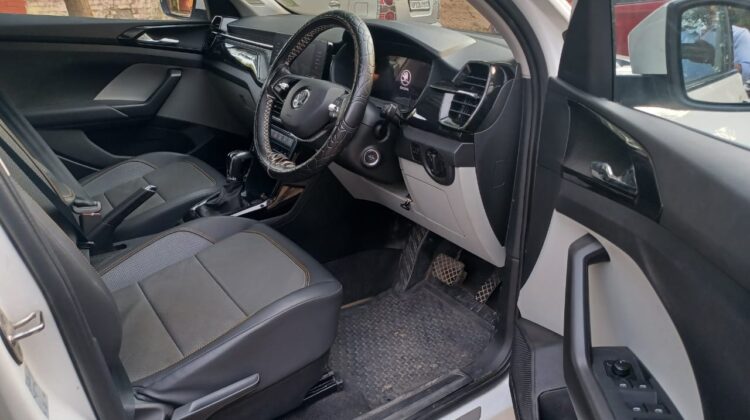 KUSHAQ STYLE 1.0 TSI (AT)