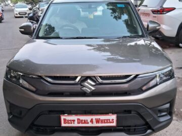 BREZZA VXI