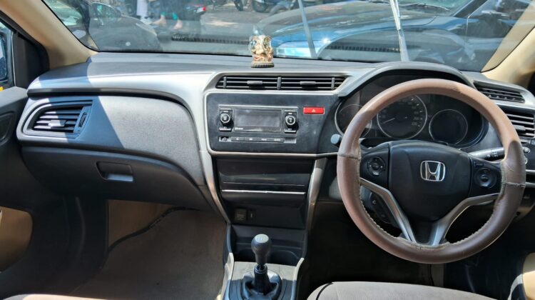HONDA CITY SV MT