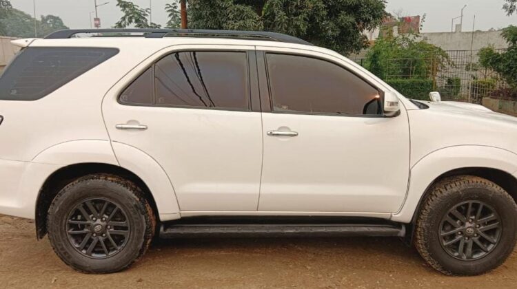 FORTUNER 4X2