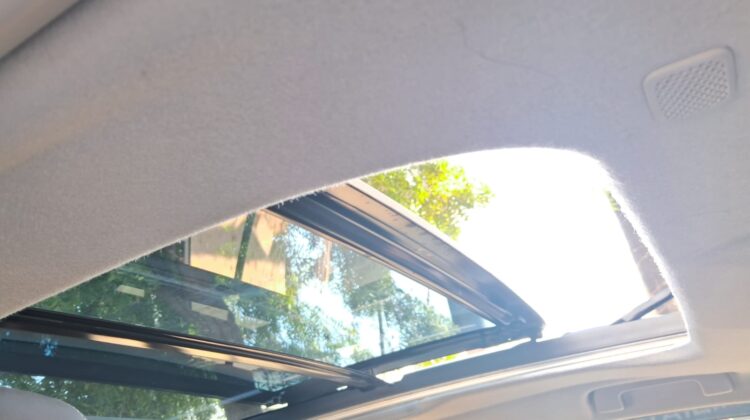 INNOVA HYCROSS HYBRID ZX