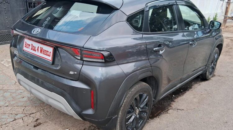 URBAN CRUISER TAISOR S+ (AT)