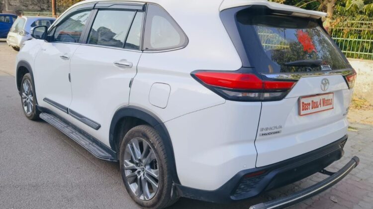 INNOVA HYCROSS HYBRID ZX