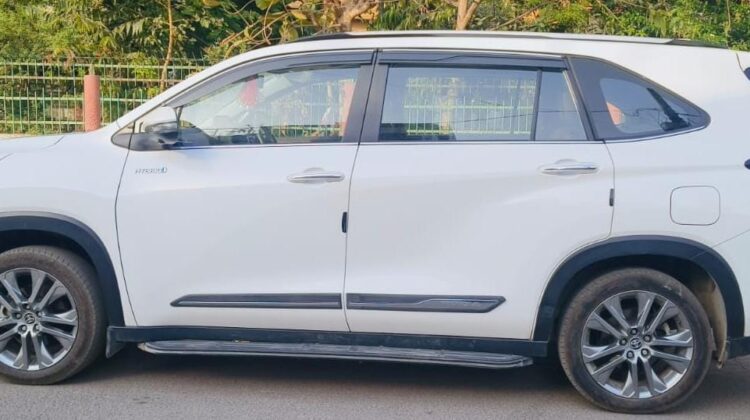 INNOVA HYCROSS HYBRID ZX