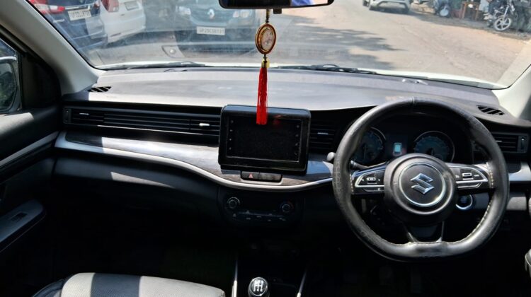 XL6 ALPHA SMART HYBRID