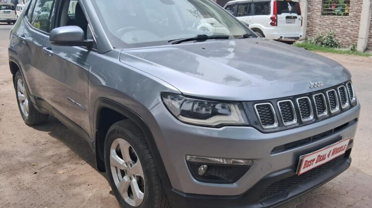 JEEP COMPSS LONGITUDE (O)