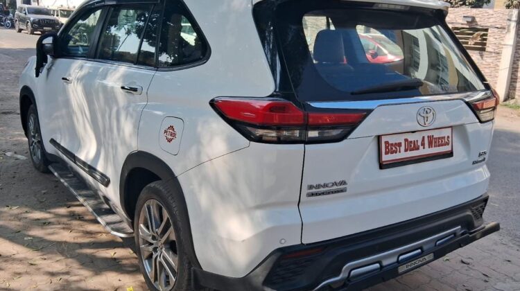INNOVA HYCROSS HYBRID ZX