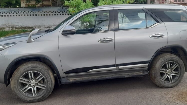 FORTUNER 4X2