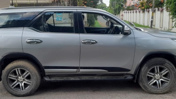 FORTUNER 4X2