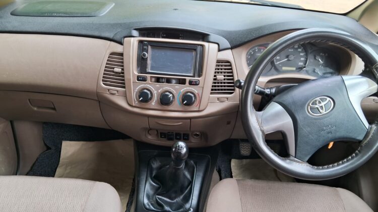 INNOVA 2.5 G