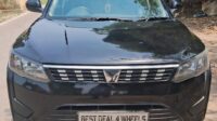 XUV 300 W6