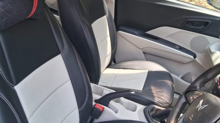 XUV 300 W6
