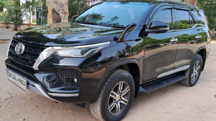 FORTUNER 4X2