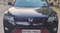 XUV 300 W6