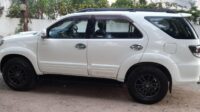 FORTUNER 4X4 (AT)