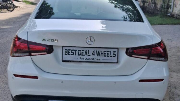 MERCEDES BENZ A 200 LIMOUSINE