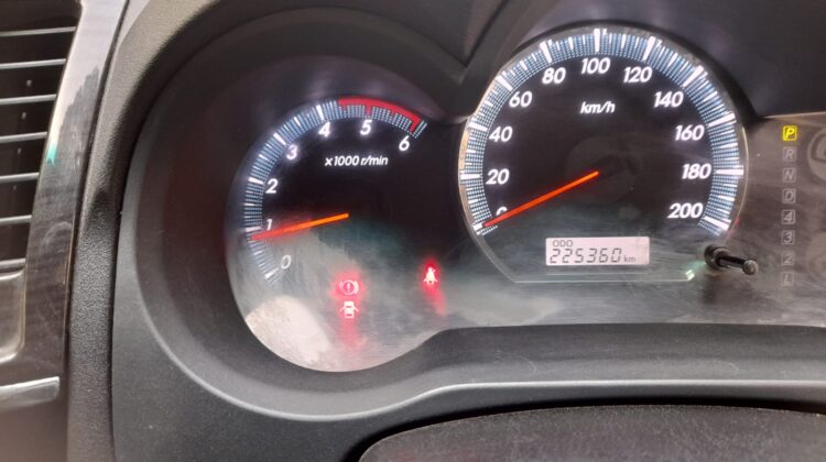 FORTUNER 4X4 (AT)