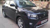 XUV 300 W6
