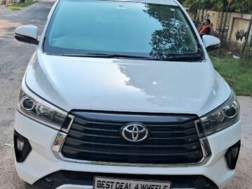 INNOVA CRYSTA 2.4 V