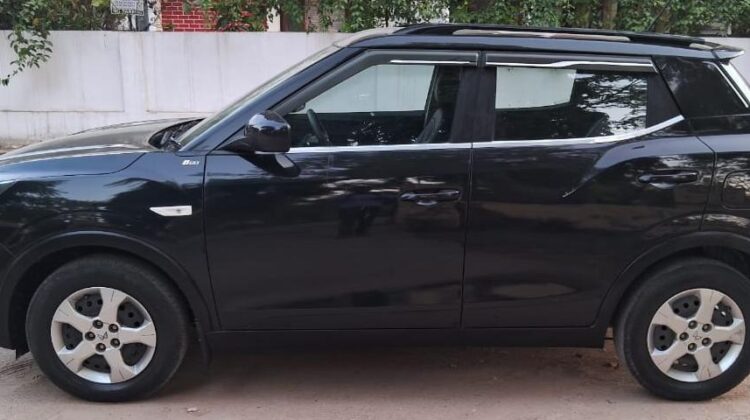 XUV 300 W6