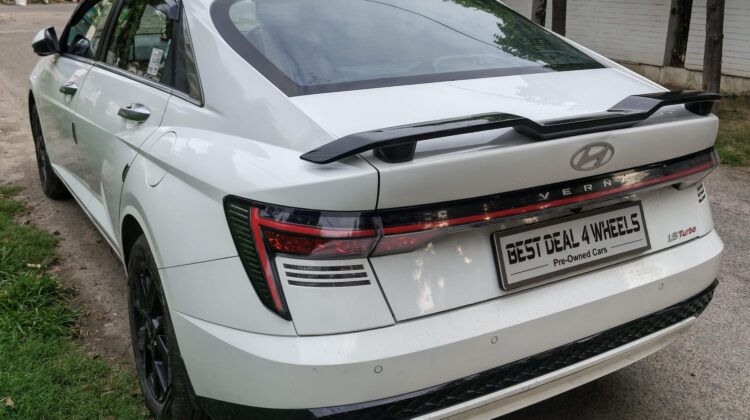 VERNA 1.5 SX (O)