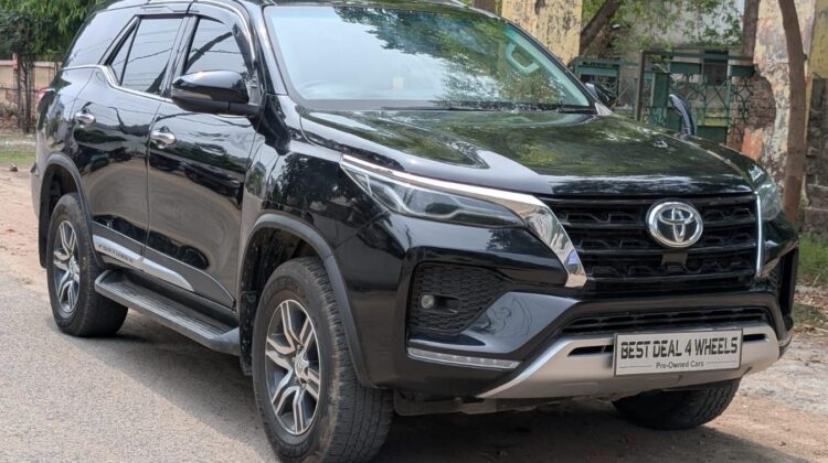 FORTUNER 4X2