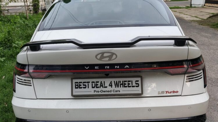 VERNA 1.5 SX (O)