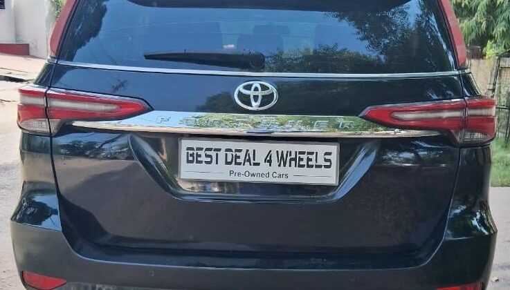 FORTUNER 4X2