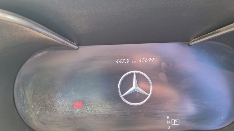 MERCEDES-BENZ GLC 220