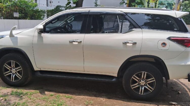 FORTUNER 4X2
