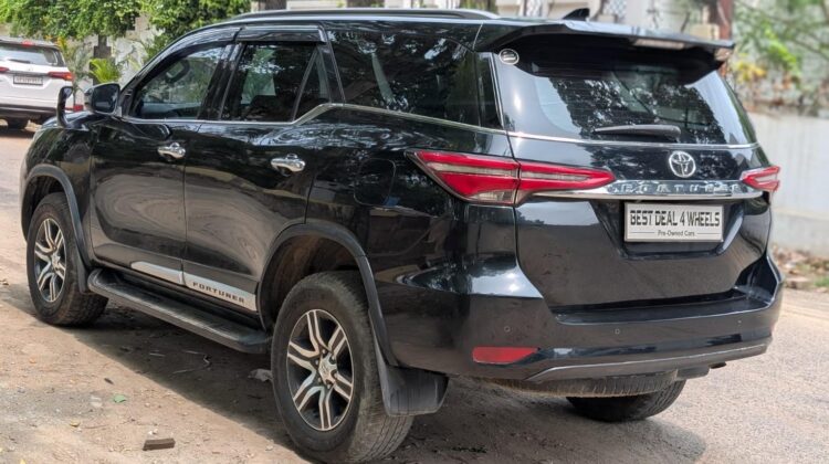 FORTUNER 4X2